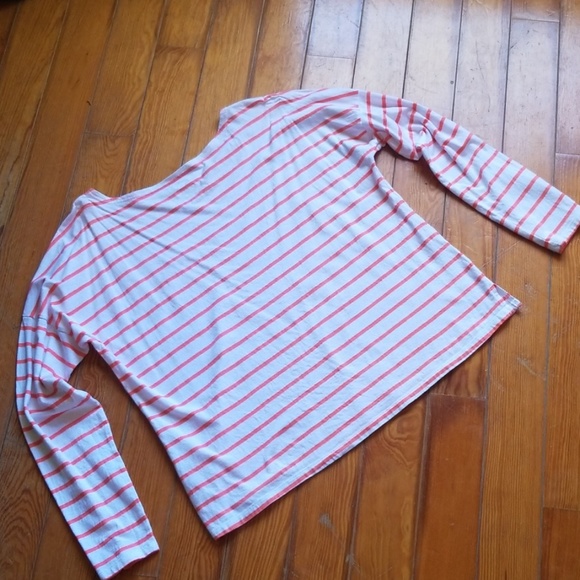 Old Navy Shirt - Picture 2 of 3